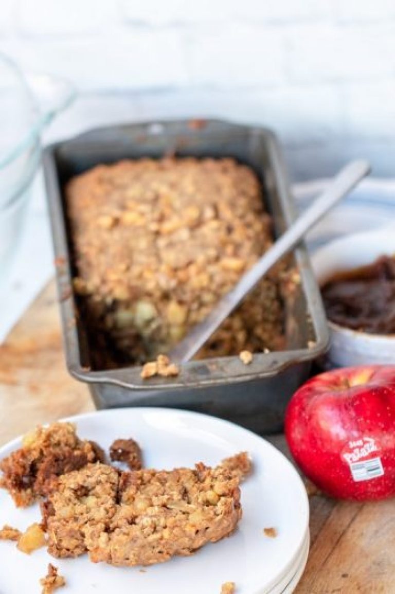 Quick and Easy Apple Oat Bread Pazazz Apple